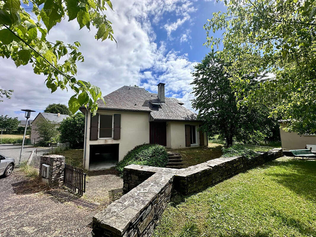 Maison T4 avec jardin et garage à Montézic - photo 11