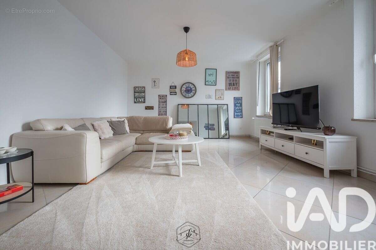 Appartement 318 m² à Ham-Sous-Varsberg  - photo 2