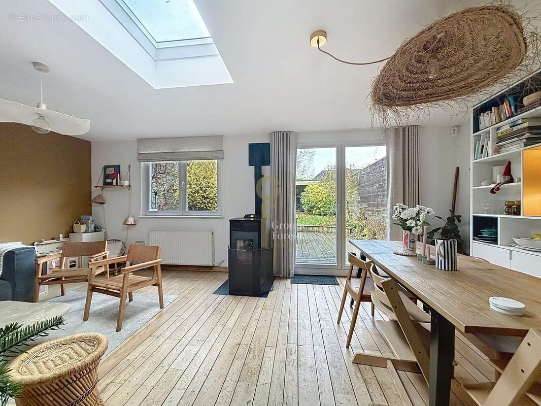 Maison à WAMBRECHIES