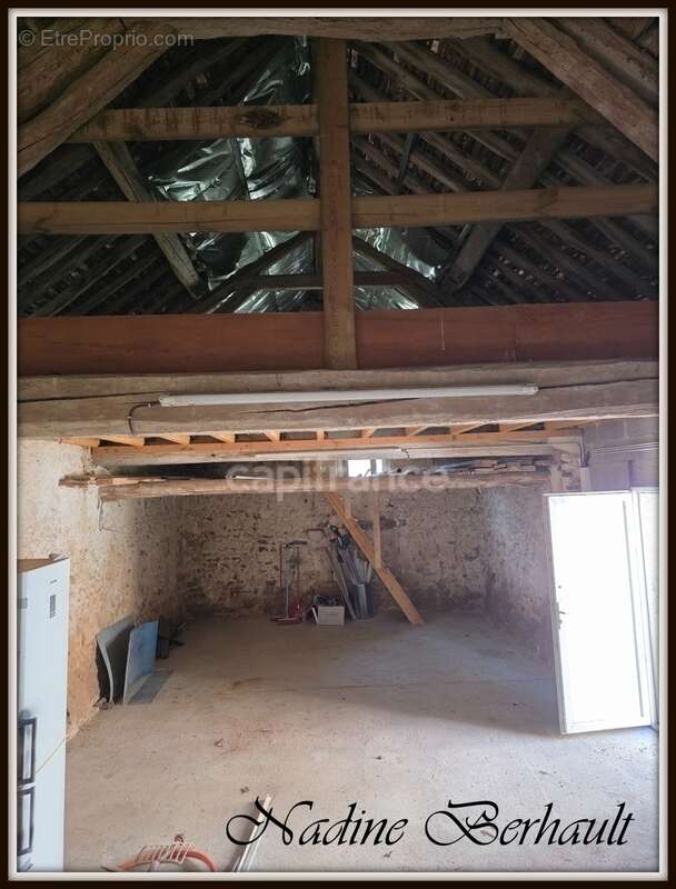 Maison à FERRIERES-EN-GATINAIS