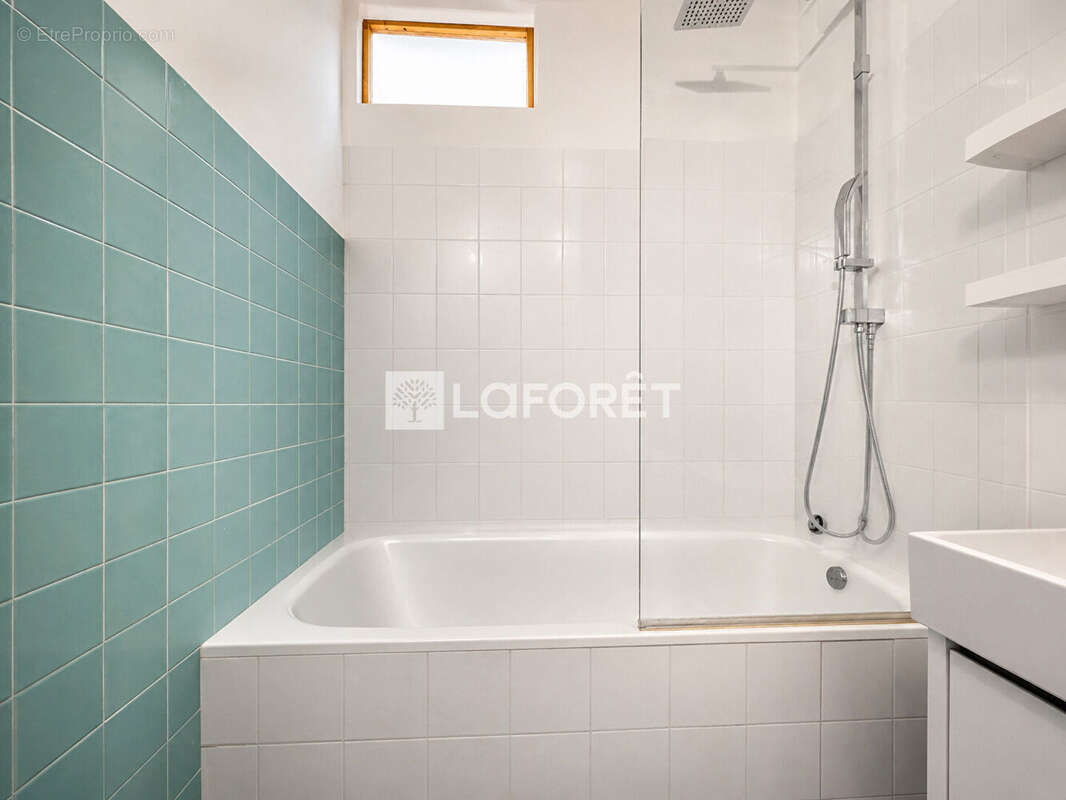 Appartement à NANTERRE