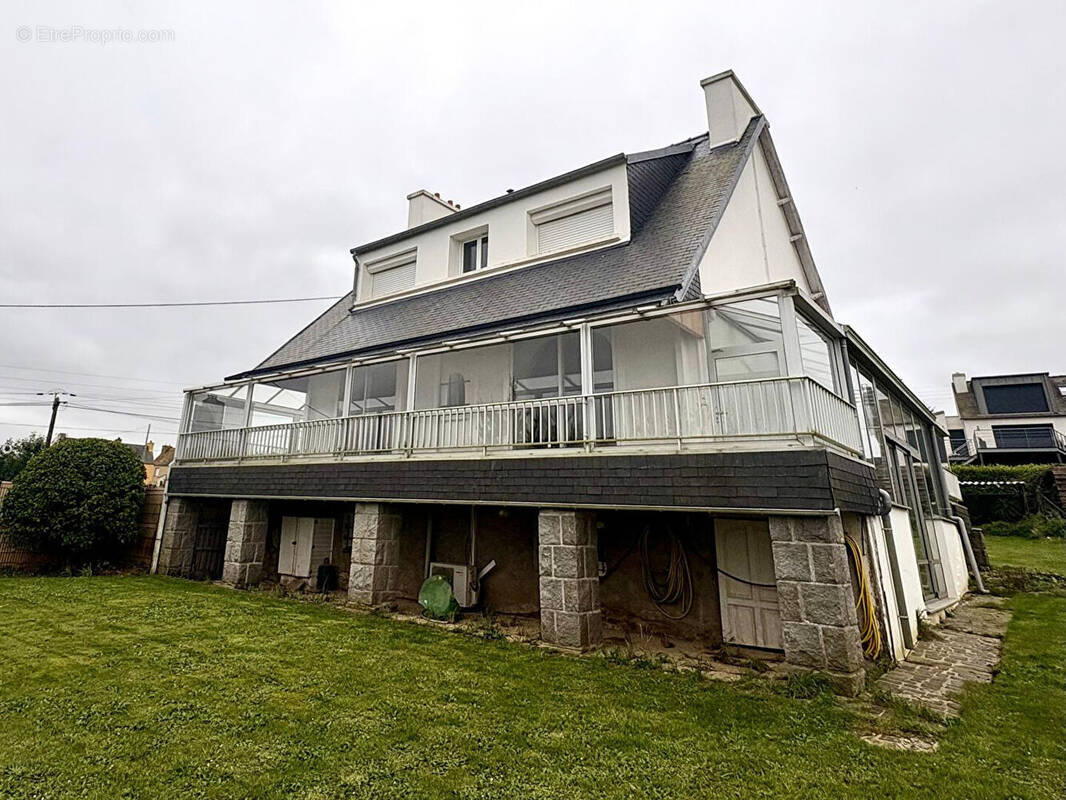 Maison à CARANTEC