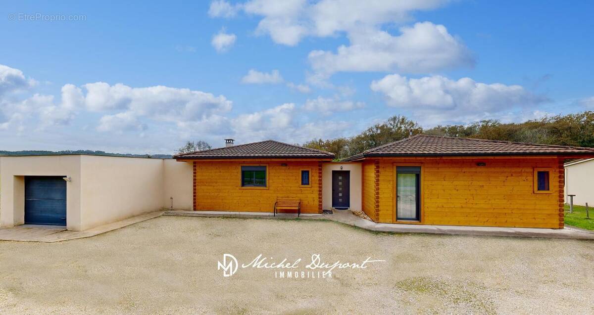 Photo 1 - Maison à LE BUGUE