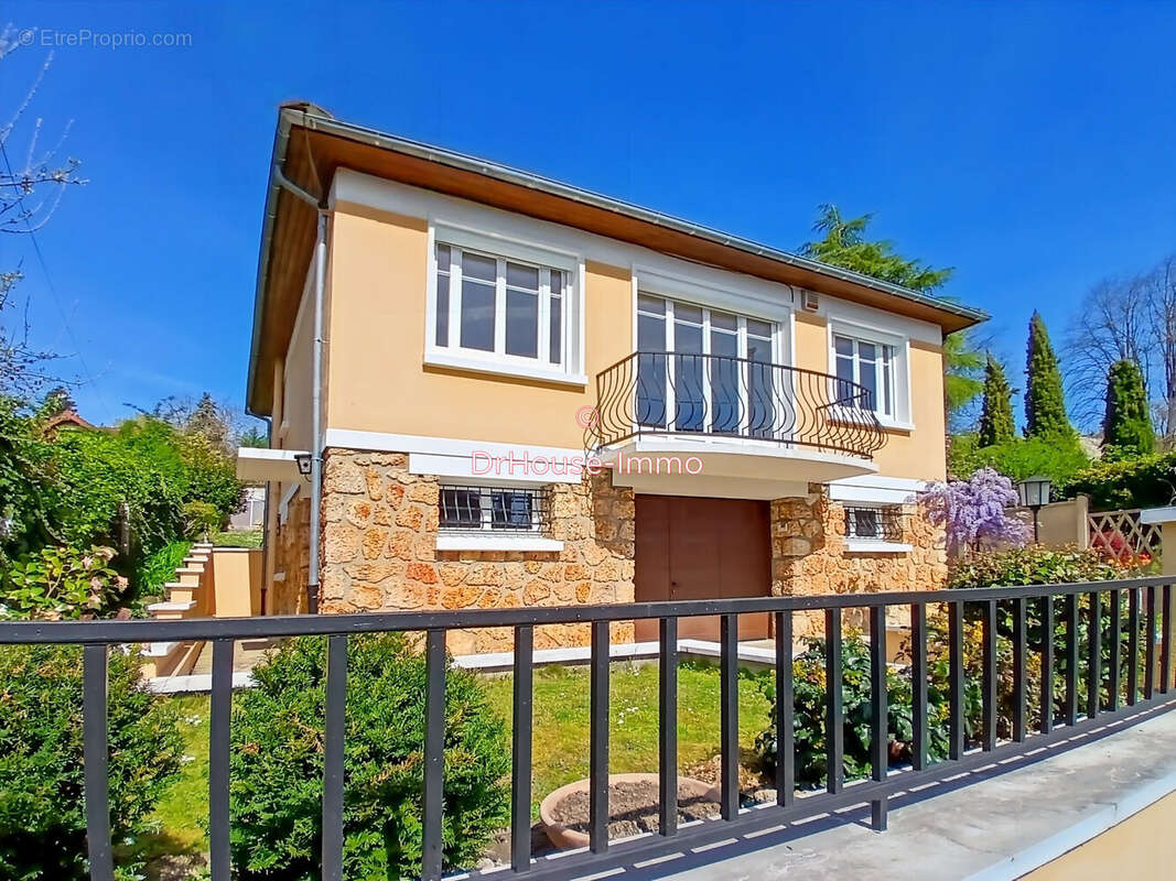 Maison à PALAISEAU