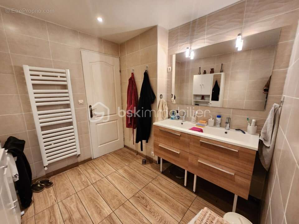 Maison à SAINT-LEGER-LE-PETIT