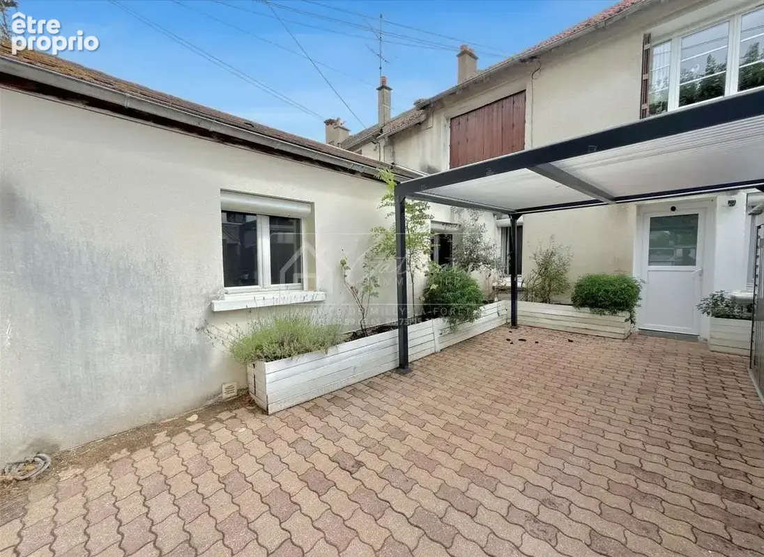 Photo Maison à Milly-La-Foret au prix de 249 900€