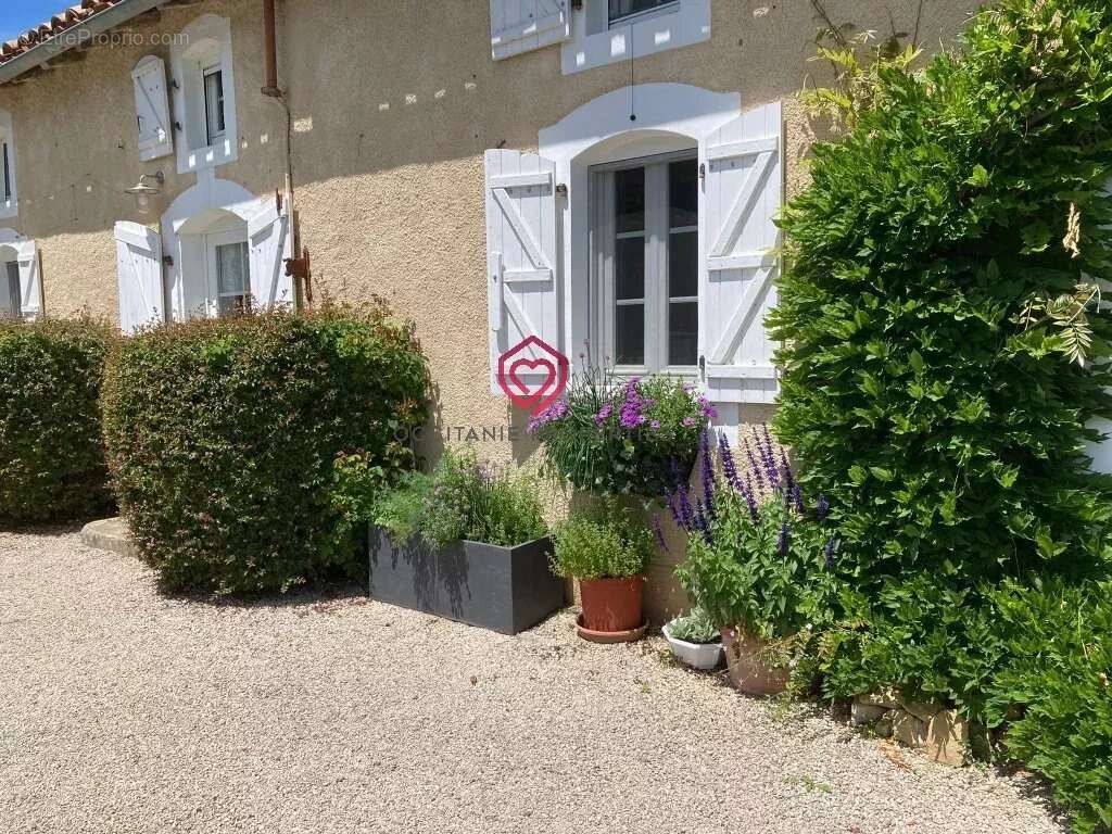 Maison à MIELAN