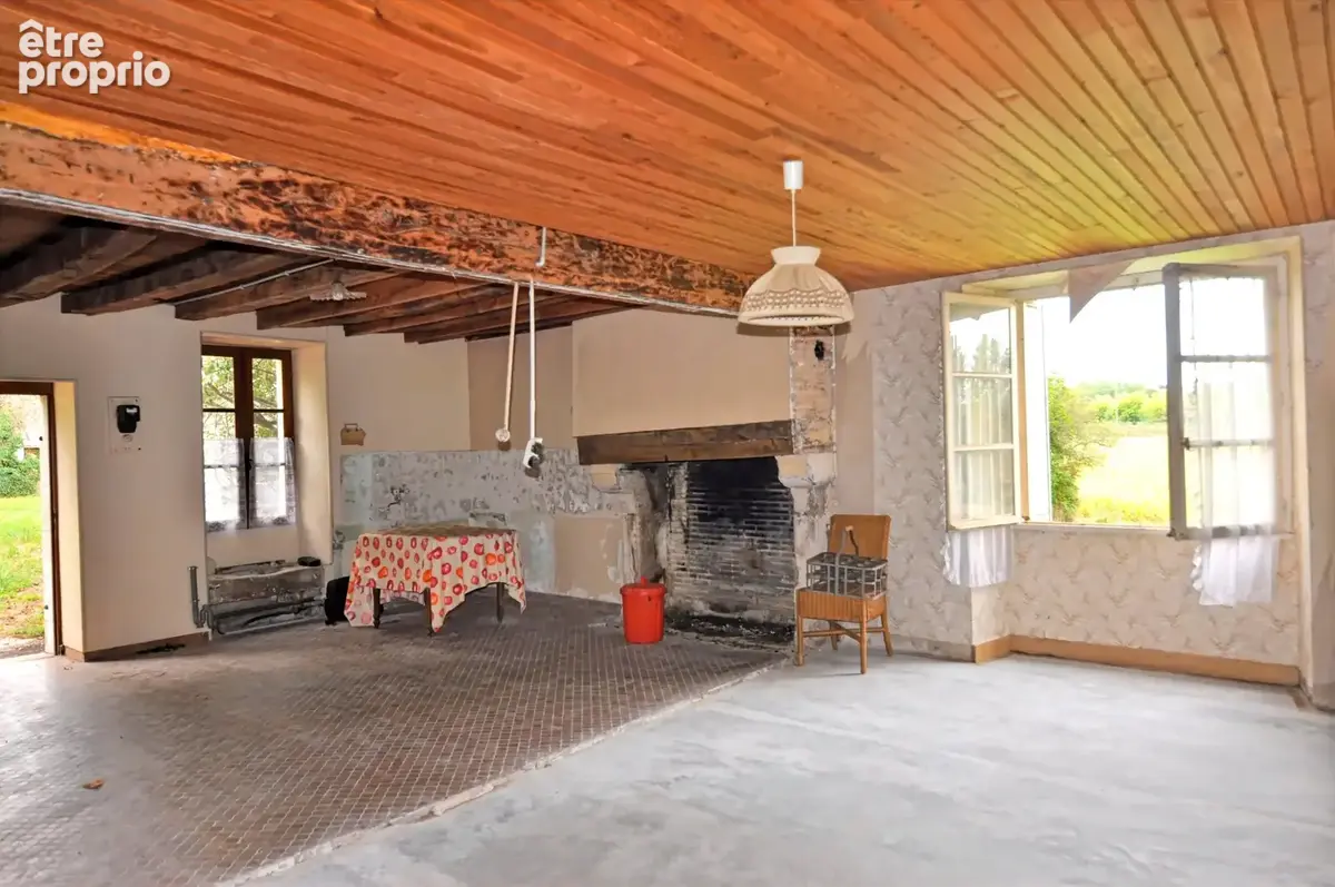 Maison de campagne de 80 m² à restaurer sur un terrain d’environ 1,30 h - photo 3