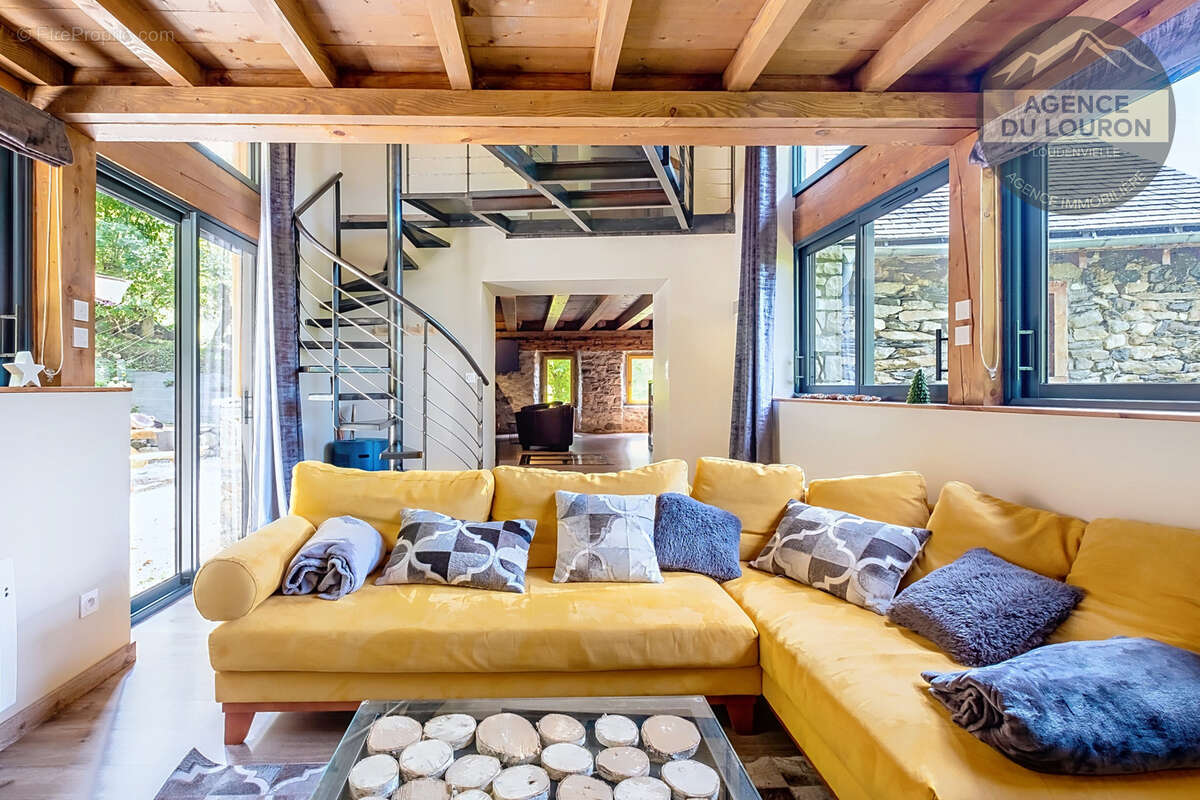 Maison à LOUDERVIELLE