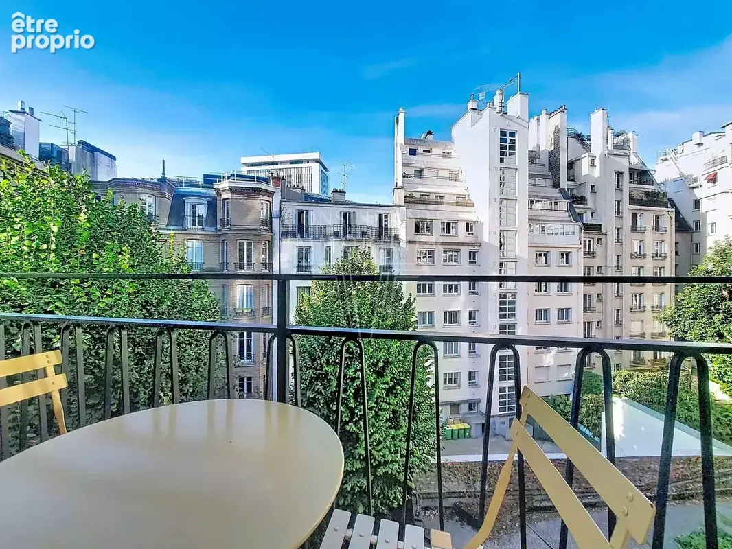 Passy/raynouard - duplex dernier étage balcon sud/ouest - photo 12