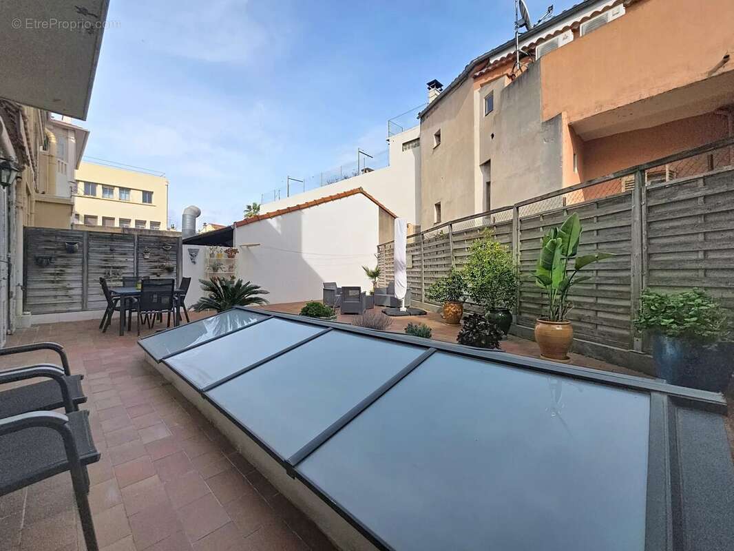 Appartement à CANNES