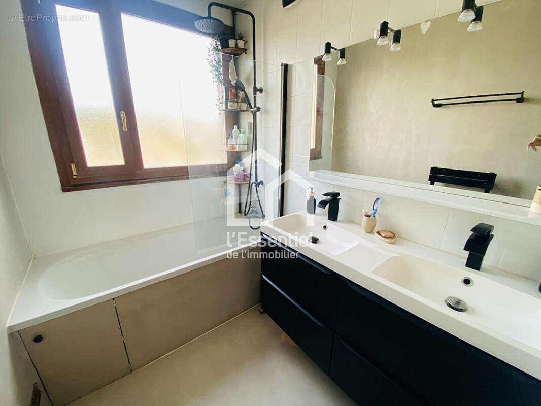 Appartement à TRIEL-SUR-SEINE