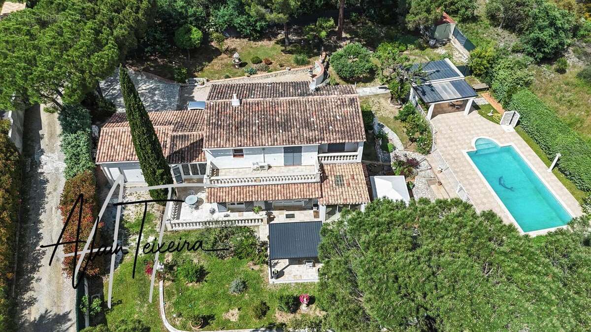 Photo 2 - Maison à VIDAUBAN