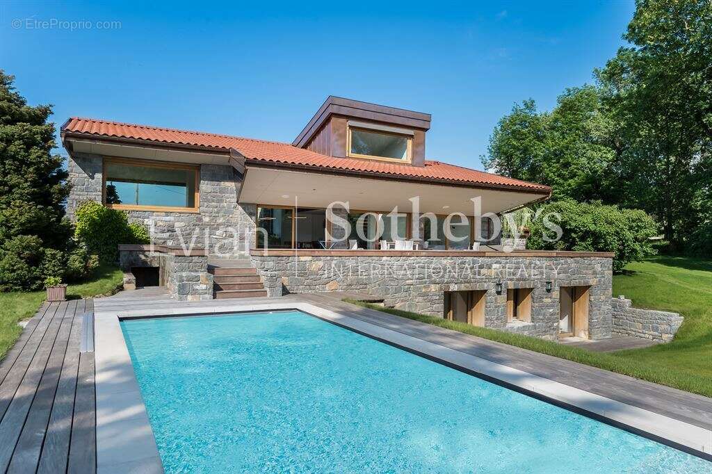 Villa d'architecte en plein coeur du golf d'evian - photo 3