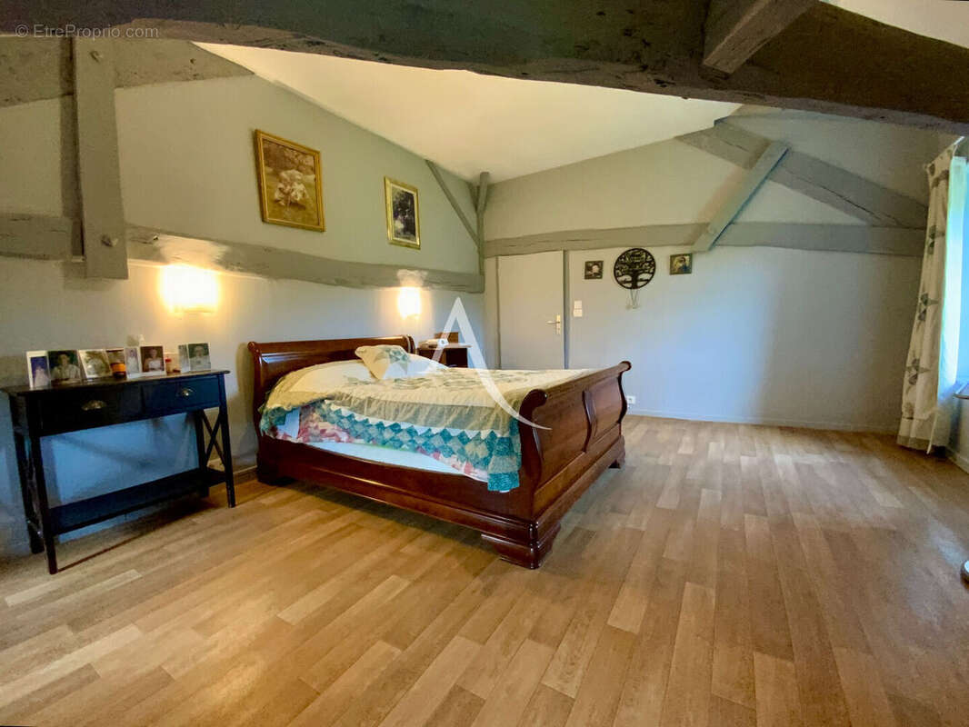 Maison à JONZAC