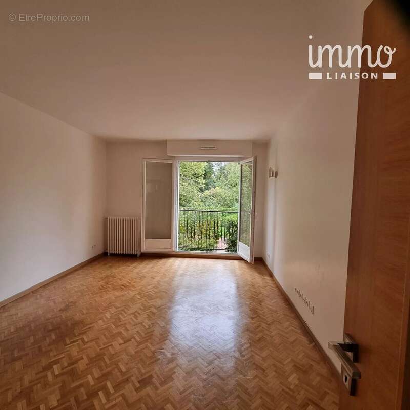 Appartement à CHATENAY-MALABRY