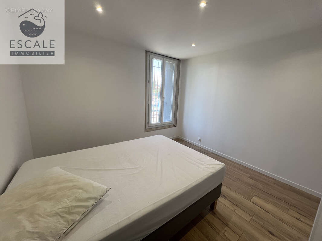 Vente maison vigneronne t5 en r+1 + garage a poussan - photo 15