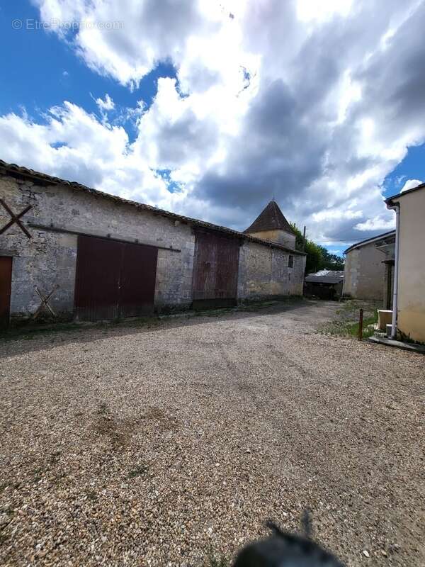 Maison à PUISSEGUIN