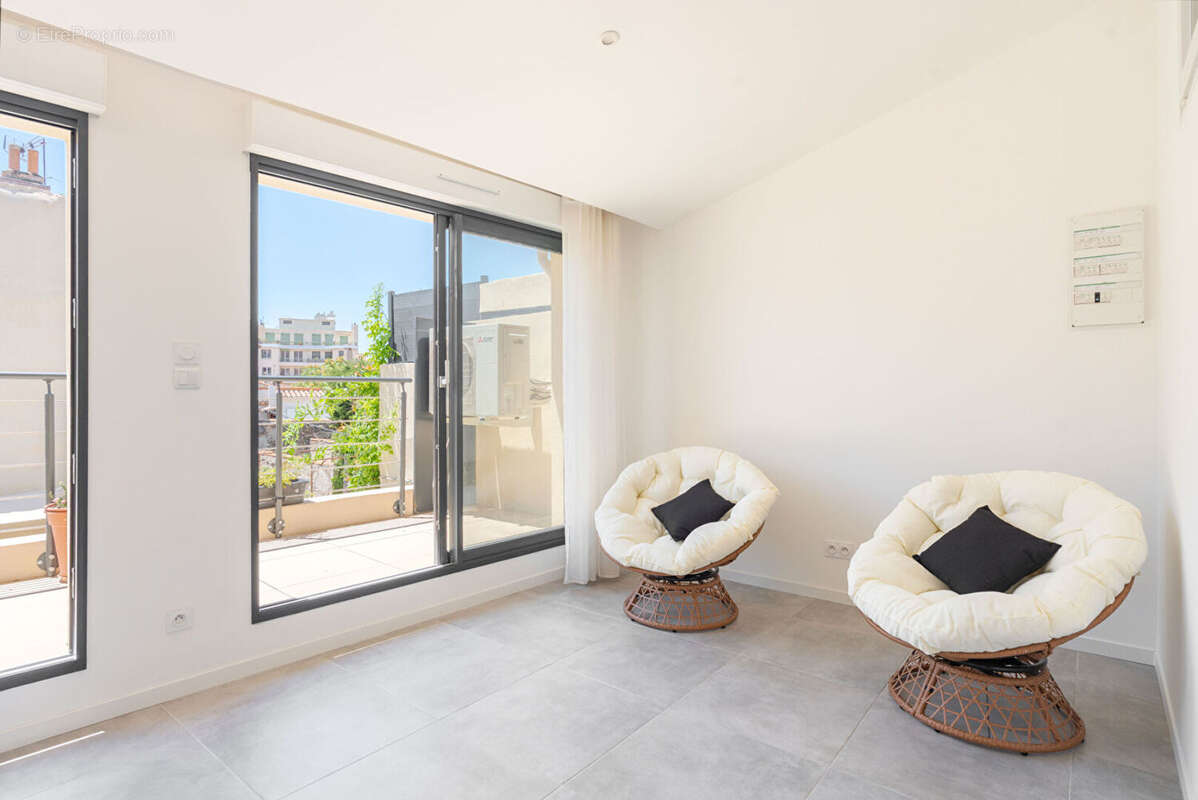 Maison à MARSEILLE-7E
