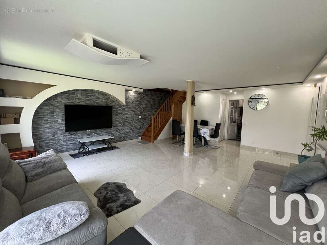 Photo 2 - Maison à SAINT-BRICE-SOUS-FORET