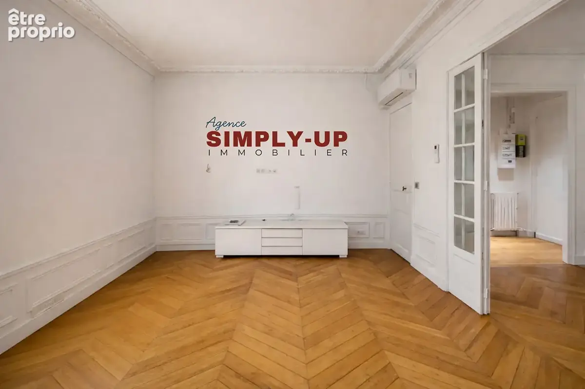 3 pièce(s) - 58 m² - Lumineux, sans vis-à-vis, à proximité immédiate de la ligne 1 - photo 13