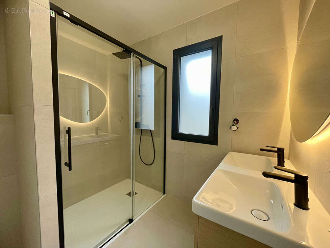 Maison à BRISSAC-QUINCE