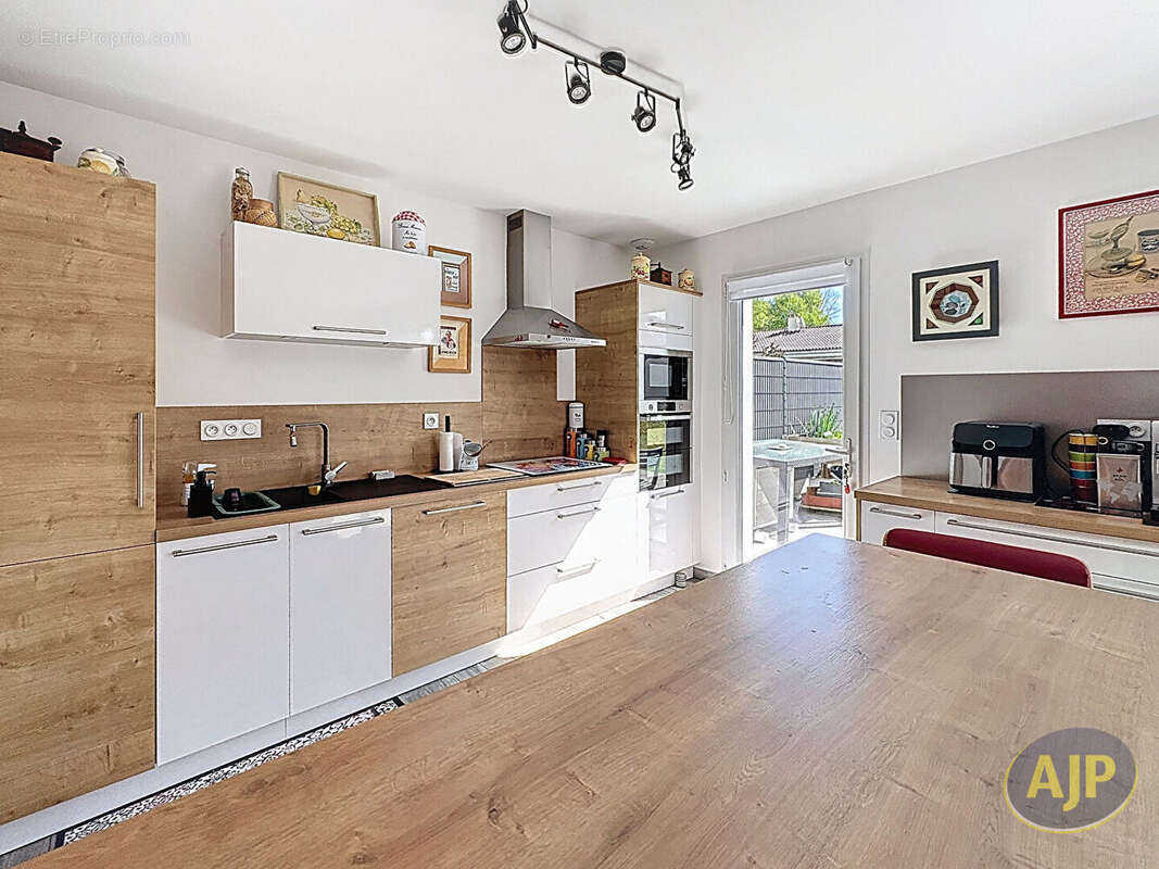 Maison à SALLERTAINE