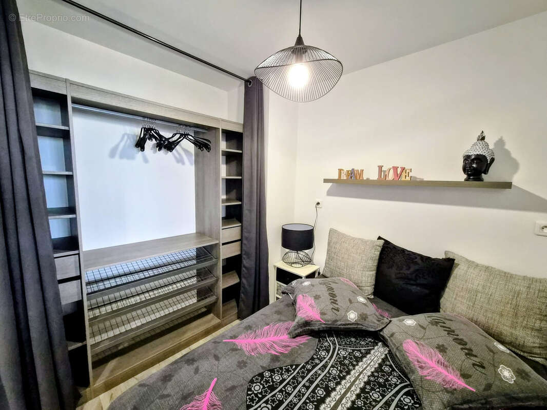 Appartement à COGOLIN