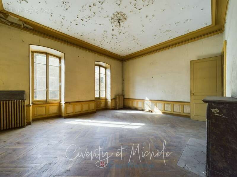 Appartement à AIGUEBELLE