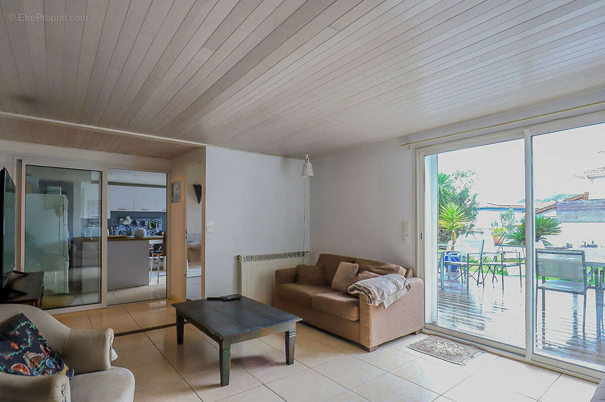 Co exclusivité - biarritz   belle maison des années 50 avec piscine  garage - photo 10