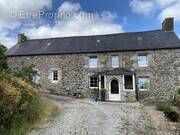 Maison à PONT-MELVEZ