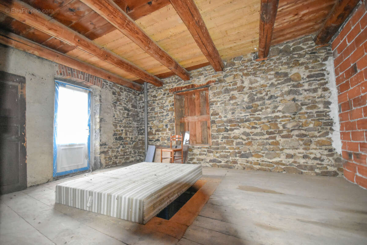 Maison à SALZUIT