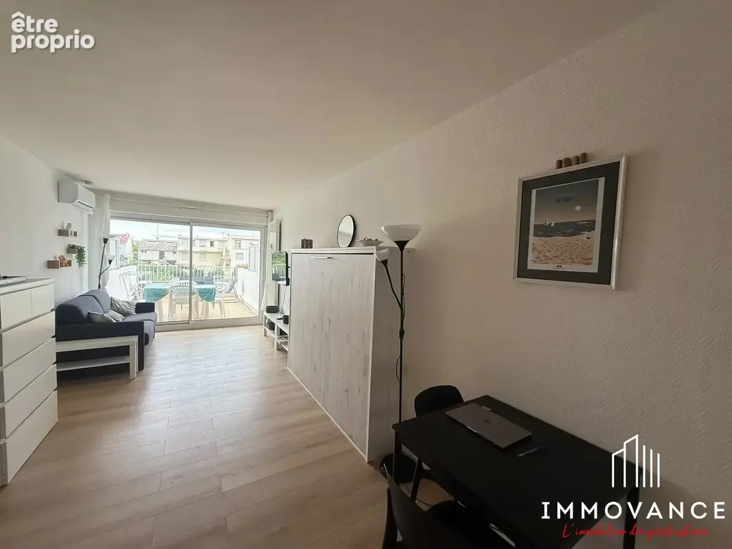 Appartement à MAUGUIO