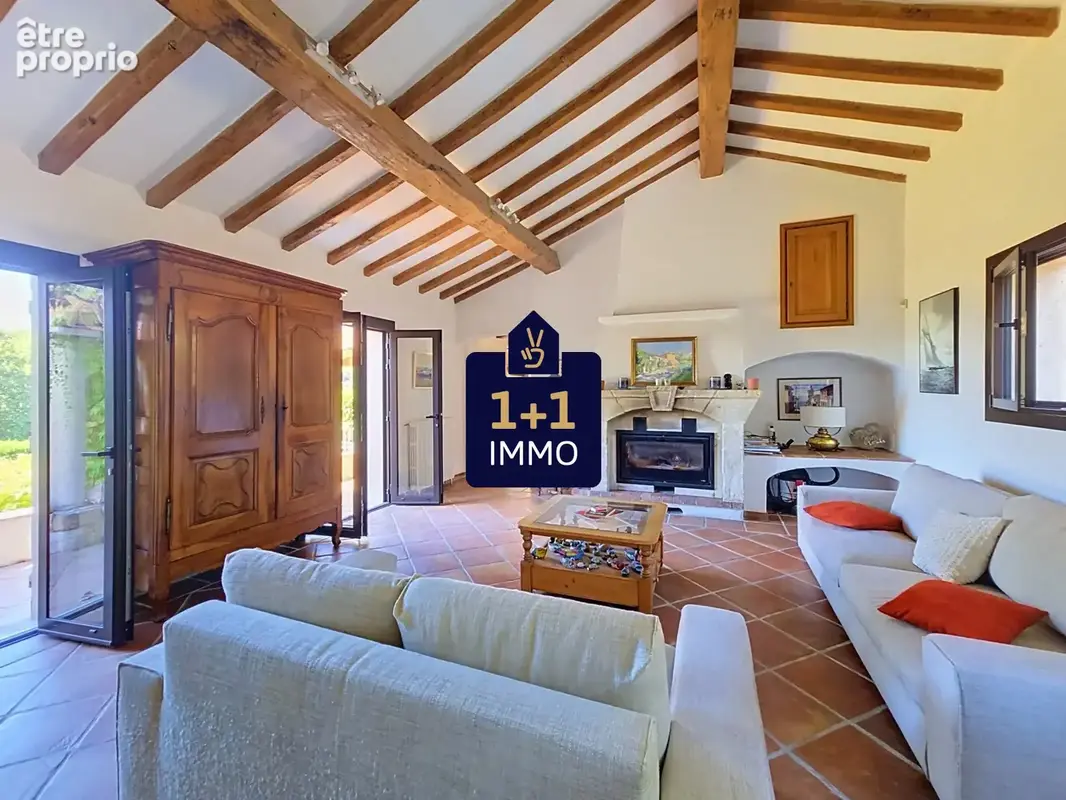 Maison 8 pièces 283 m² à vendre à Callian (83440) - photo 3
