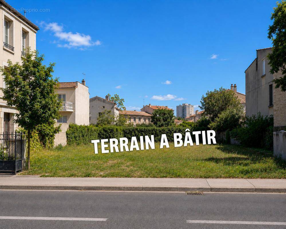 Terrain à LORMONT