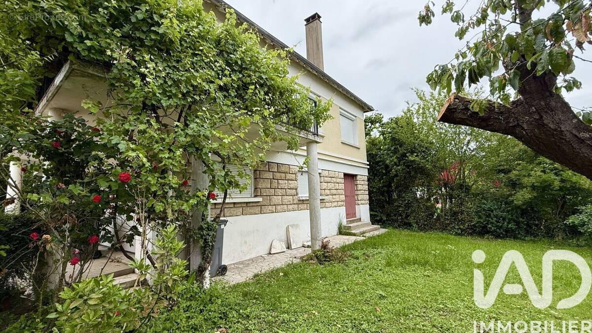 Photo 1 - Maison à MASSY