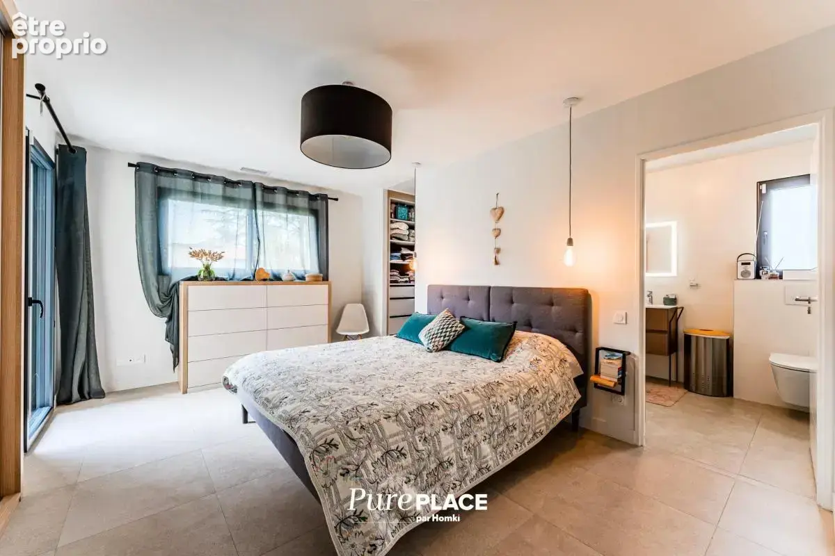 Maison/Villa T7 de 199 m²  33470 - photo 14
