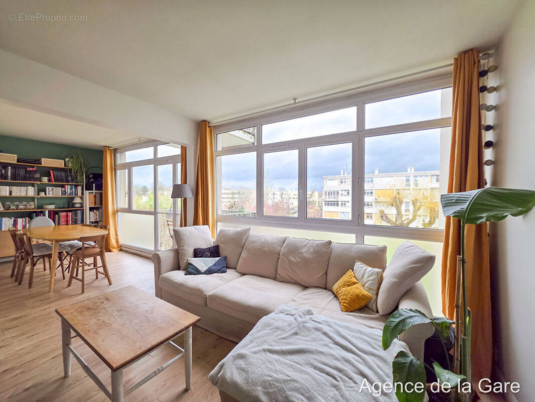 Appartement à MAISONS-LAFFITTE