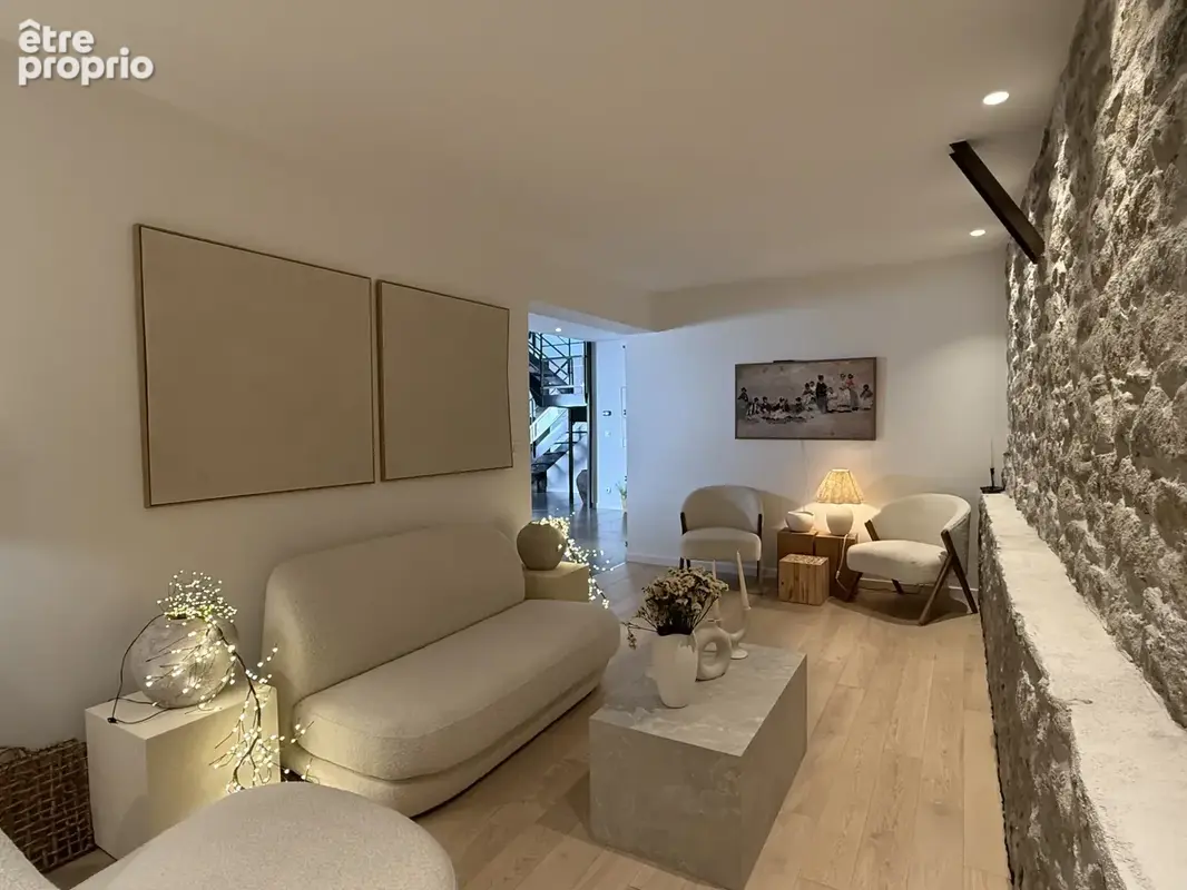 Maison familiale d’exception   270 m2 avec piscine et garage - photo 8