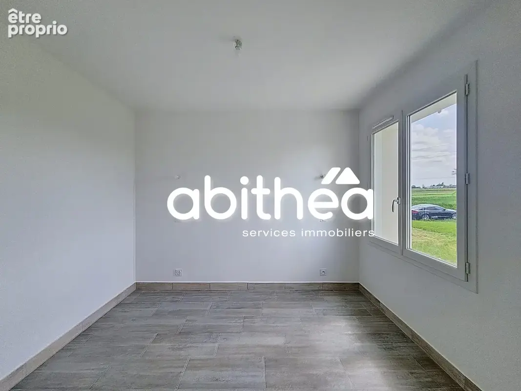 Maison contemporaine plain-pied  121 m2  4 chambres  992m2 terrain - photo 18