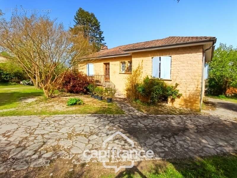 Maison à vendre 4 pièces SIORAC EN PERIGORD, sous-sol de 100m² exploitable  jardin 1933m² - photo 49