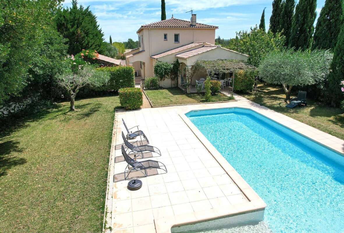Maison à UZES