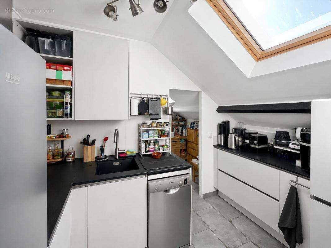 Maison 300 m² à Chatillon  - photo 6