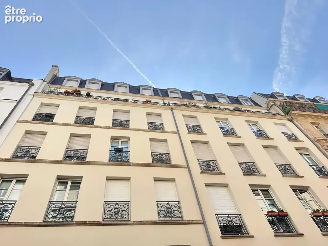 Appartement à PARIS-9E