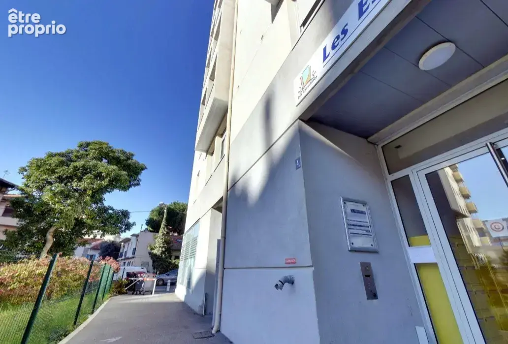 INVESTISSEMENT LOCATIF  Nice  Résidence Étudiante Les Estudines Nice Baie des Anges - 5,86% de rentabilité - photo 10