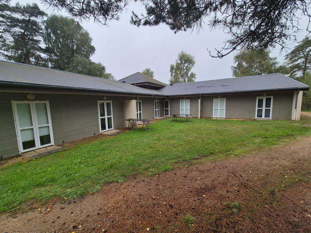 Maison à SAINT-YRIEIX-LE-DEJALAT