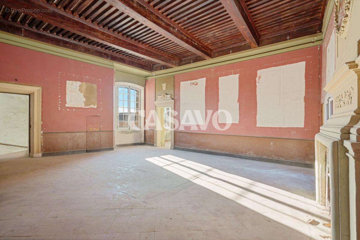 Appartement à LAMBESC