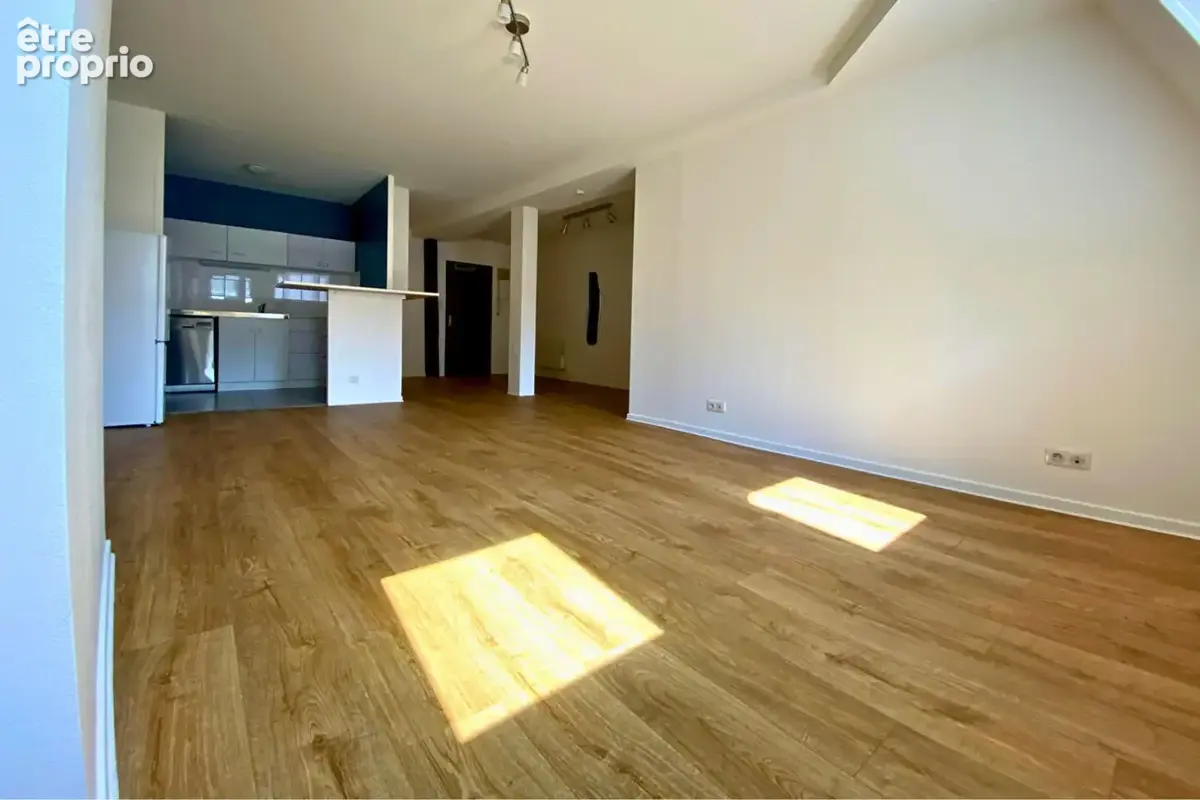 Rare en hypercentre rue piétonne du tillot appartement dijon 1 pièce 43 m2 - photo 3