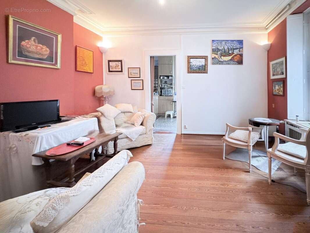 T3- salon - Appartement à EPINAL