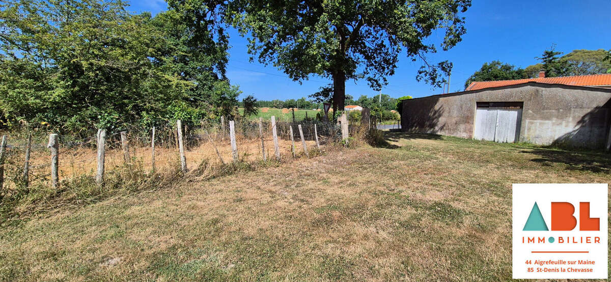 Maison à SAINT-LUMINE-DE-CLISSON